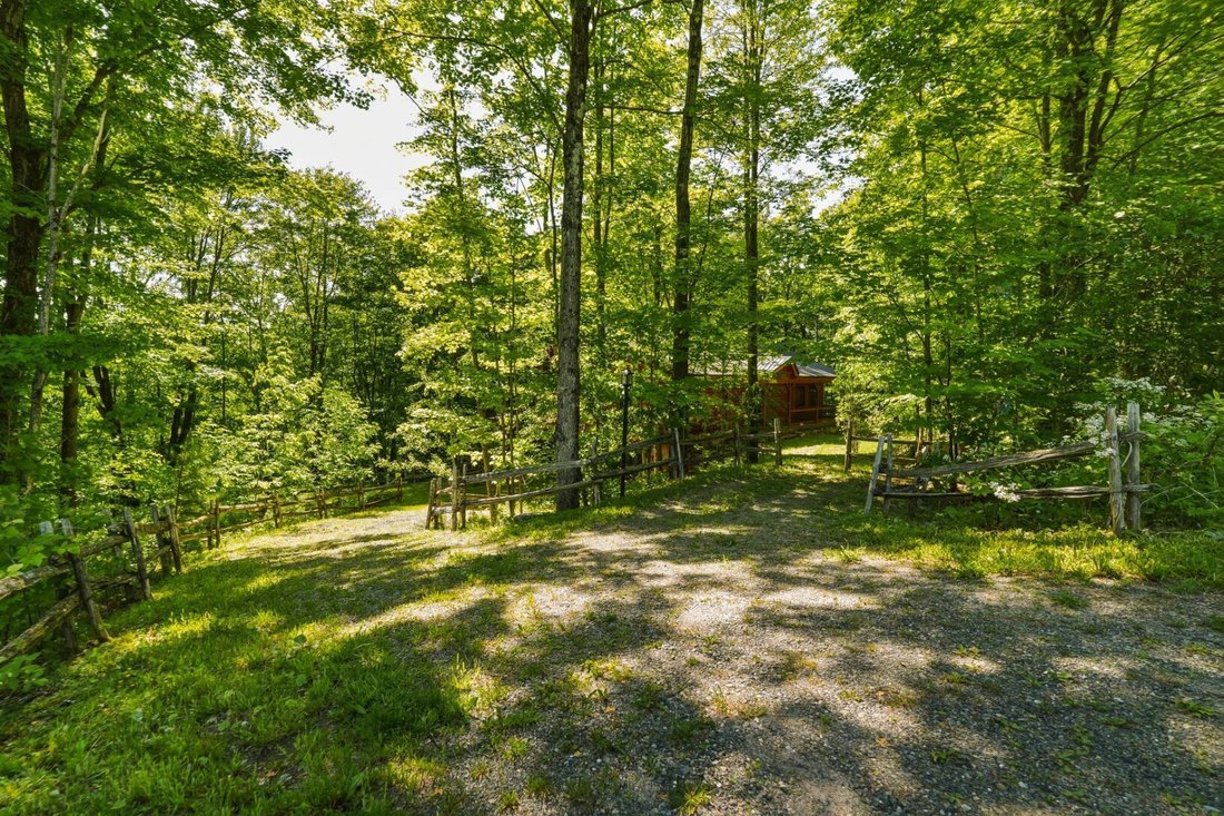 House in Shefford, Quebec, Quebec, Canada 5 - 18266202