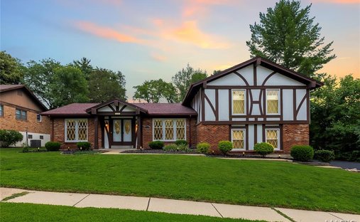 House in Town and Country, Missouri, United States 1