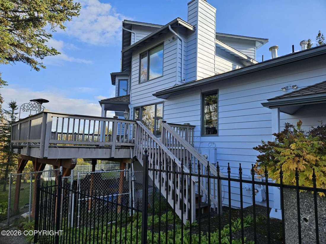 House in Anchorage, Alaska, United States 5 - 18175697