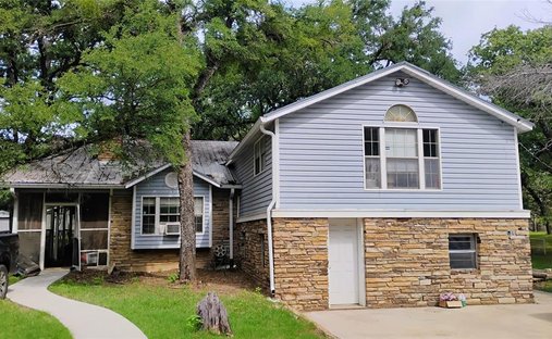 House in Azle, Texas, United States 1