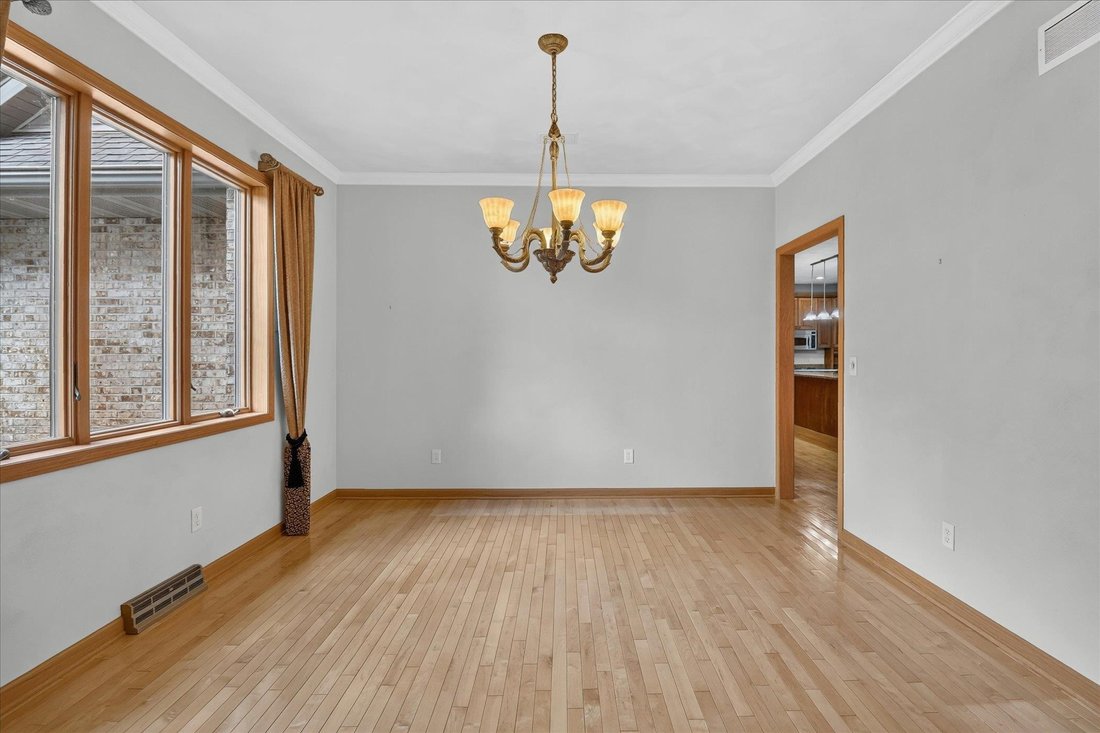 House in Janesville, Wisconsin, United States 4 - 18261522