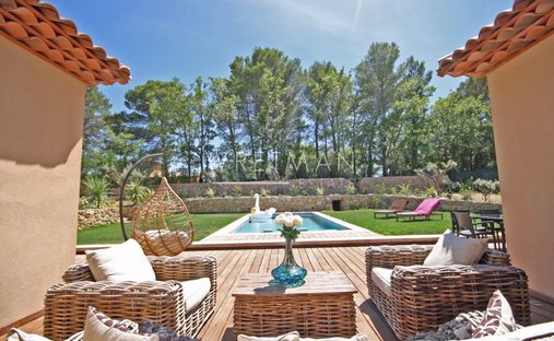 Villa in Ouest, Lorgues, France 1