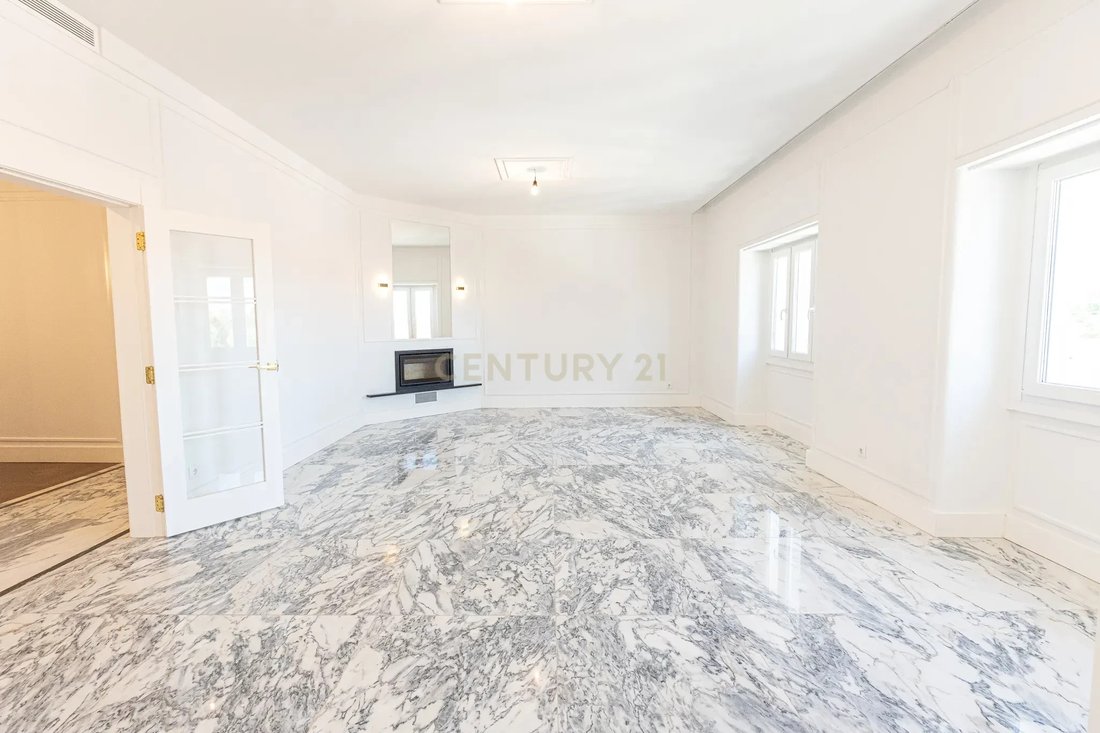 Apartment in Arroios, Lisbon, Portugal 3 - 18261602