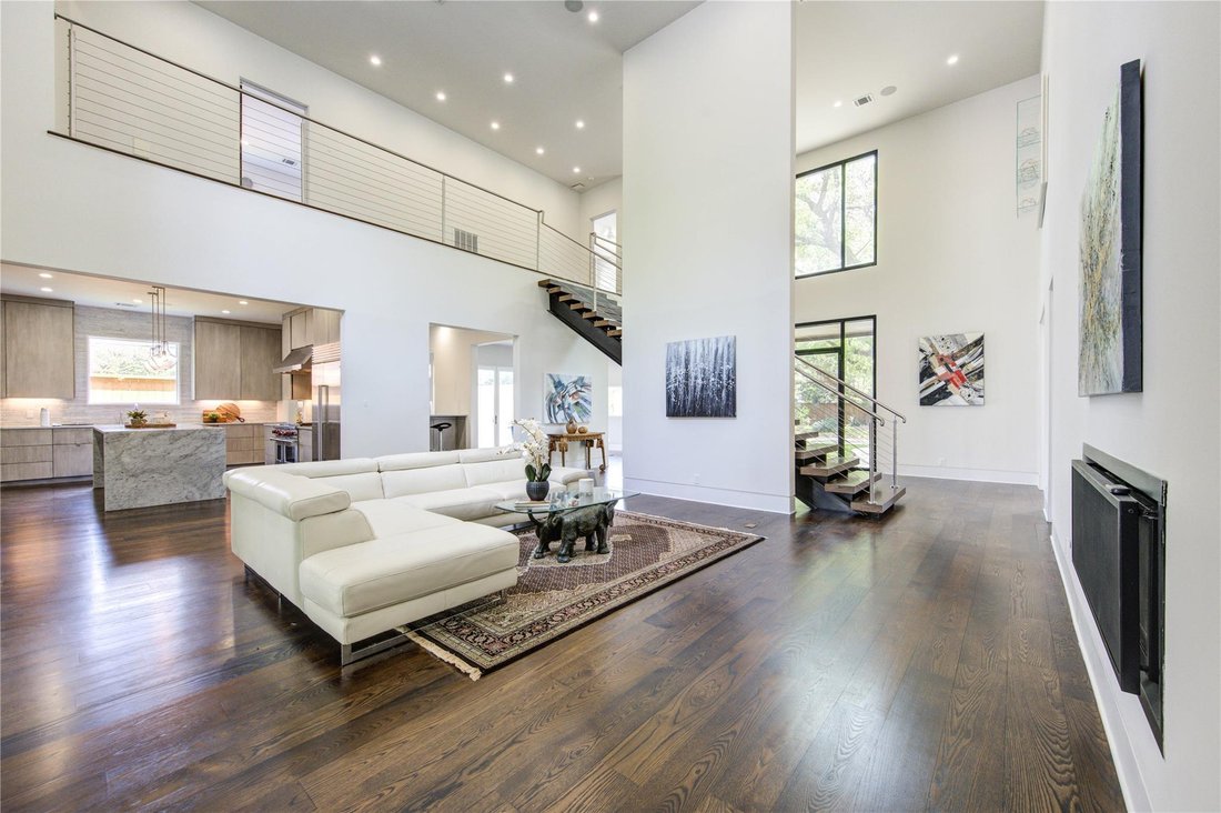 House in Houston, Texas, United States 3 - 18265036