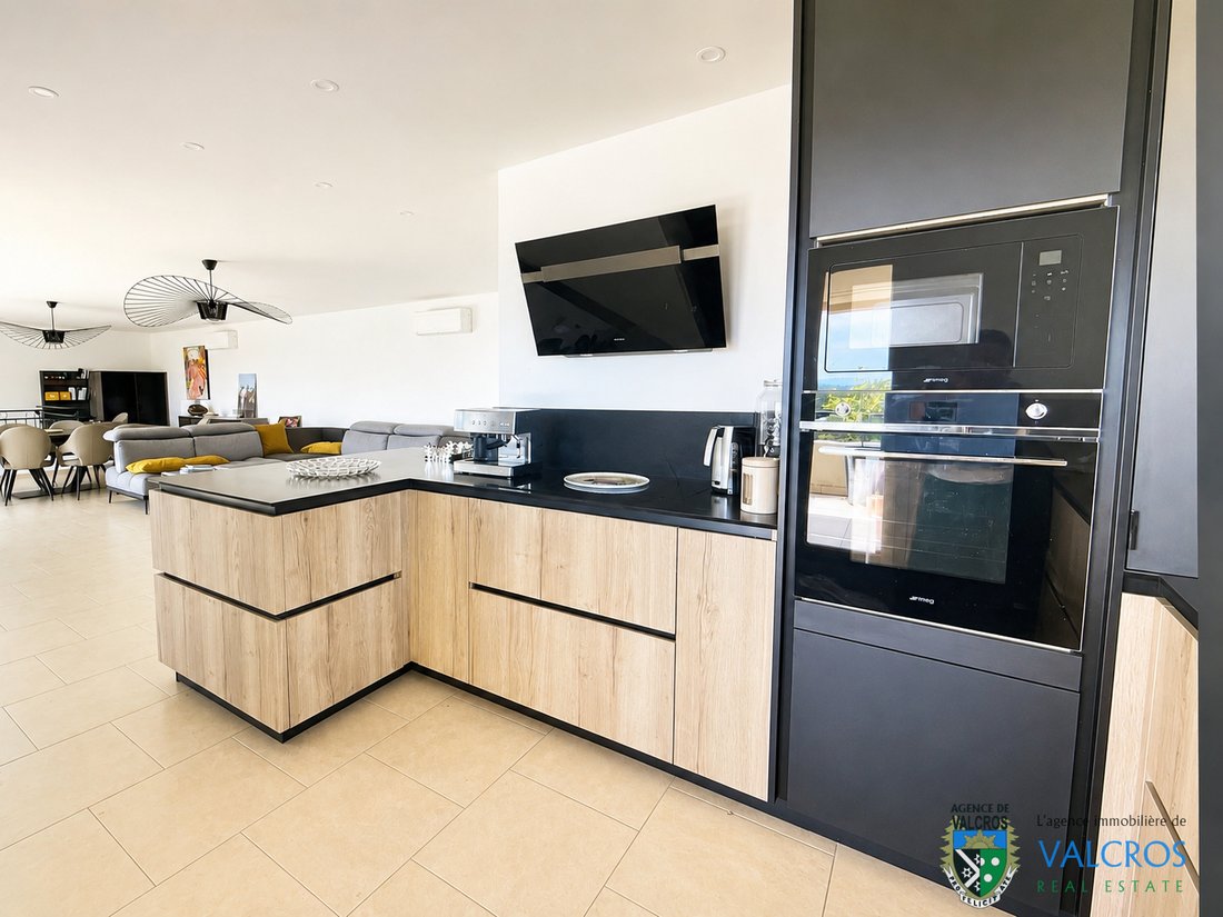 Villa in La Londe-les-Maures, Provence-Alpes-Côte d'Azur, France 5 - 18009326