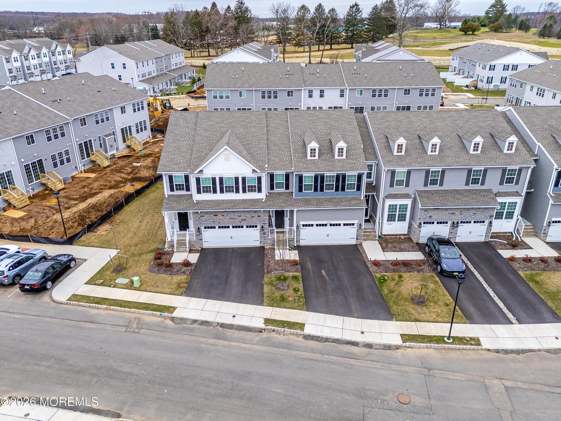 Condo in Manalapan Township, New Jersey, United States 4 - 18260503