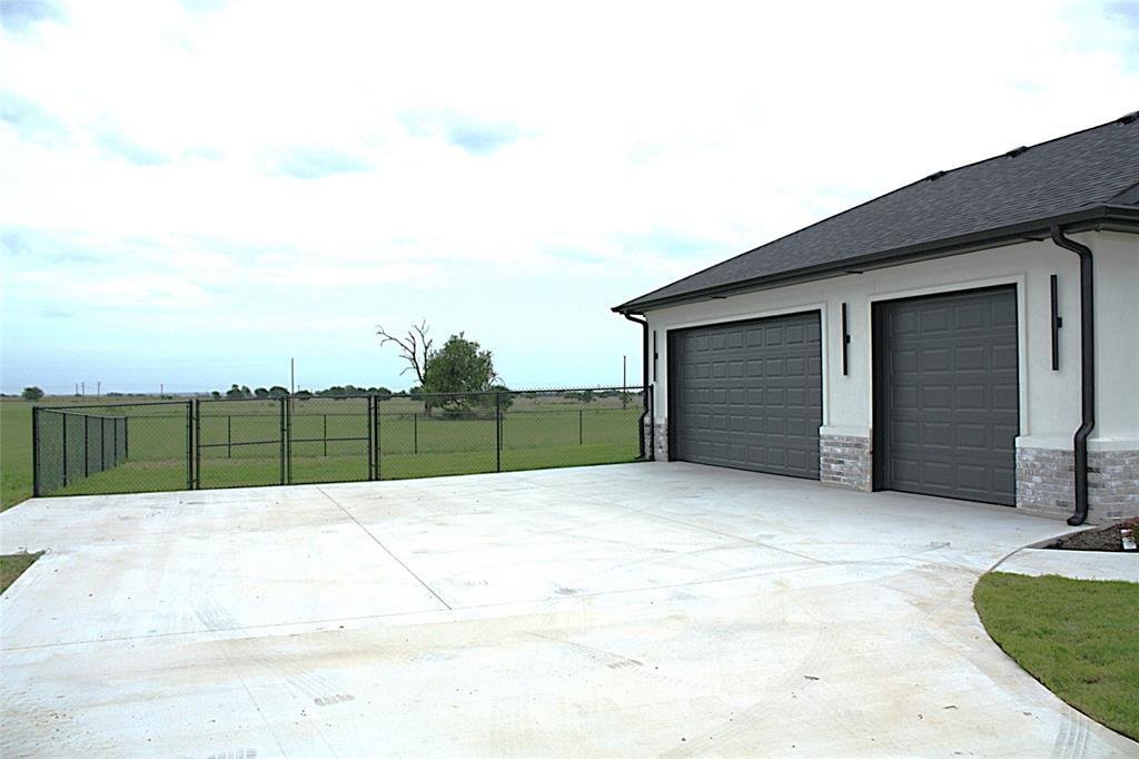 House in Crawford, Texas, United States 5 - 17411365