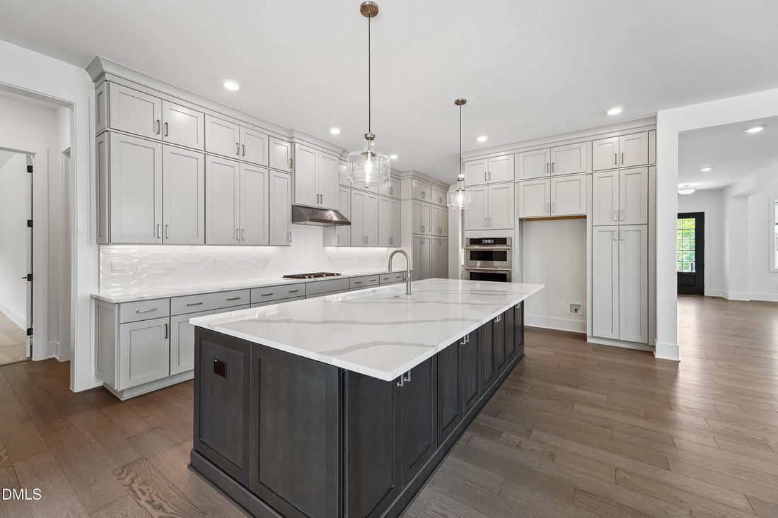 House in Apex, North Carolina, United States 3 - 17041872