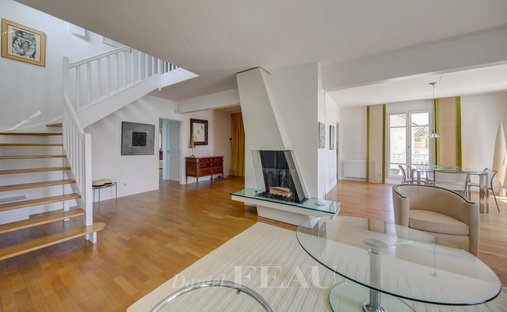 Apartment in Armagis, Saint-Germain-en-Laye, France 1