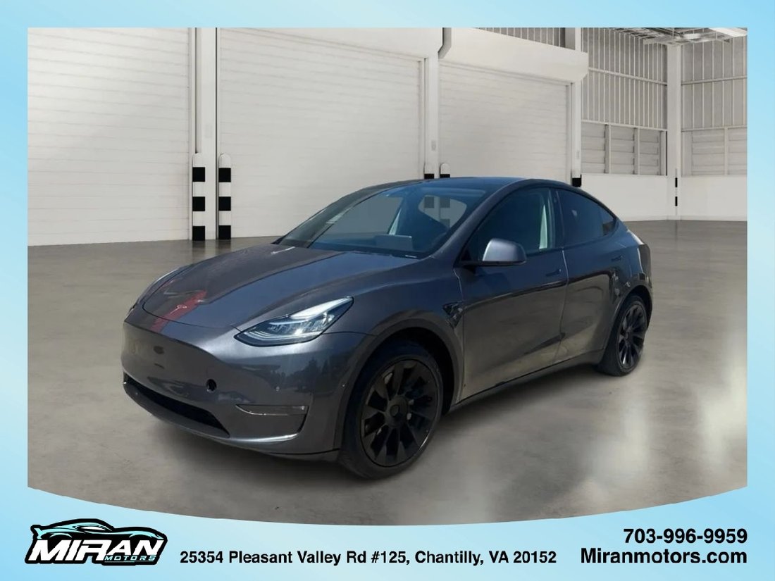 Suv in Chantilly, VA, United States 1 - 18262645