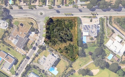 Land in Belas, Lisbon, Portugal 1