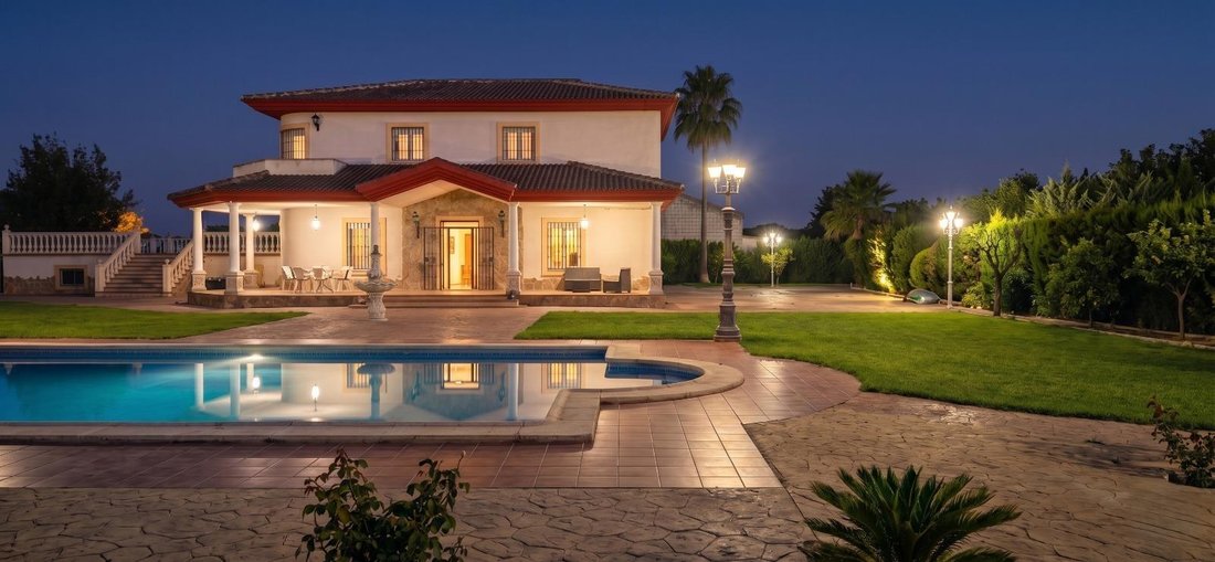Villa in La Carlota, Andalusia, Spain 2 - 18260450