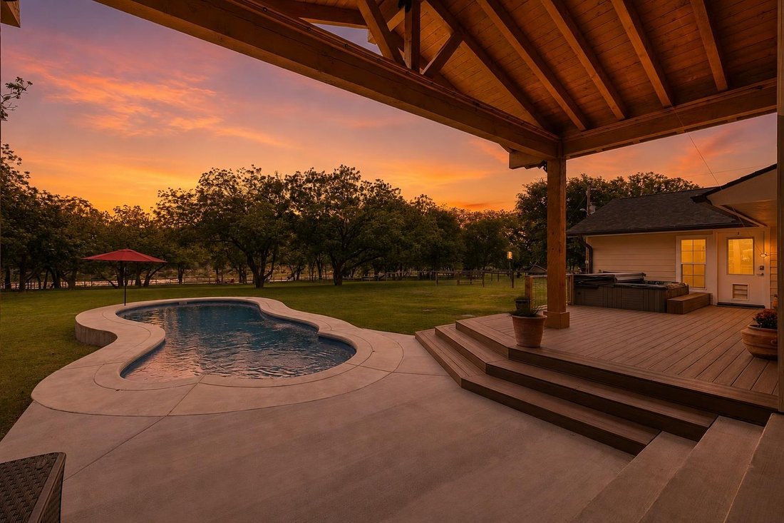House in Leander, Texas, United States 1 - 17833939