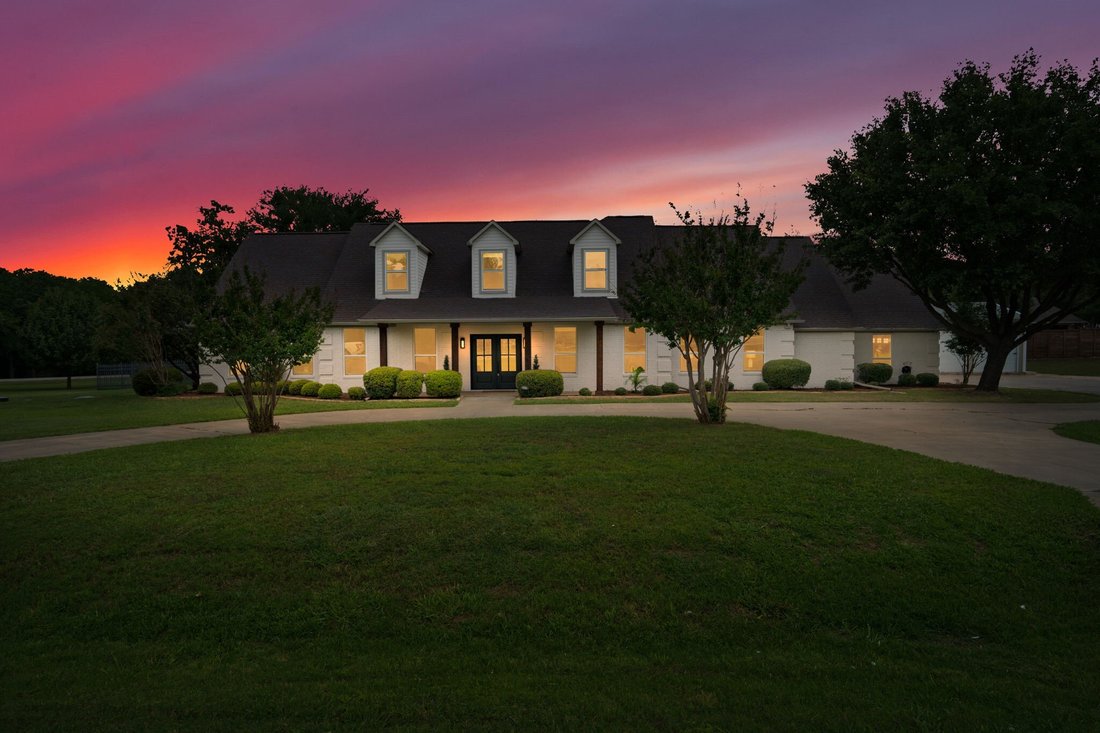 House in Little Elm, Texas, United States 1 - 18133070