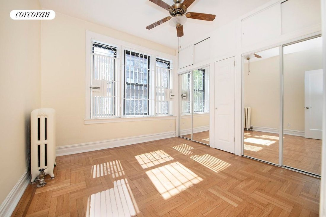 House in New York, New York, United States 3 - 18262887