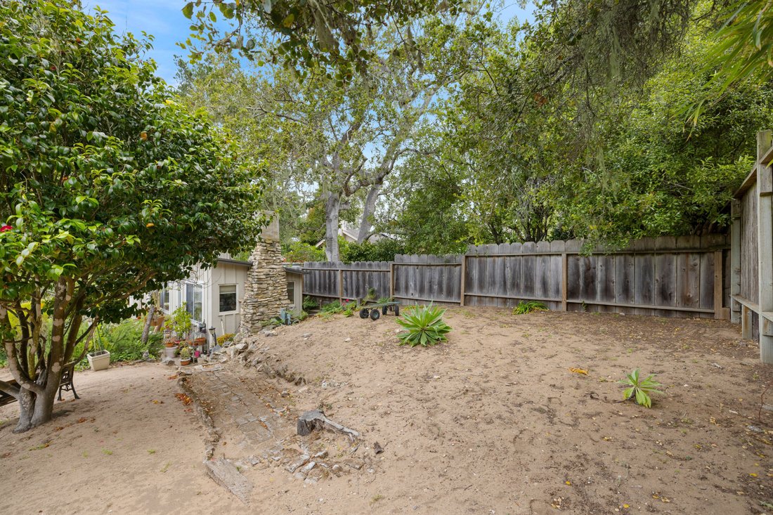 House in Carmel-by-the-Sea, California, United States 5 - 18264427
