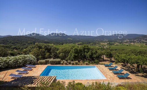 Villa à Le Plan-de-la-Tour, Provence-Alpes-Côte d'Azur, France 1