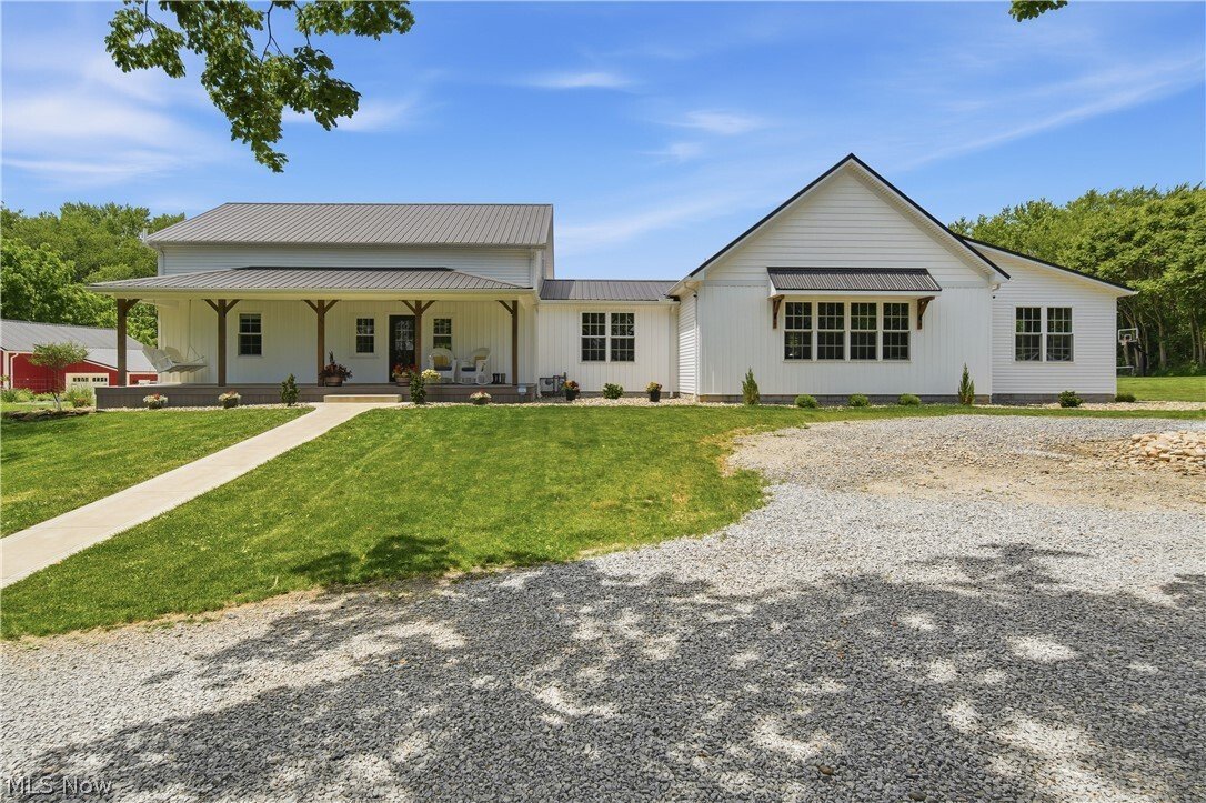 House in Massillon, Ohio, United States 1 - 18264031