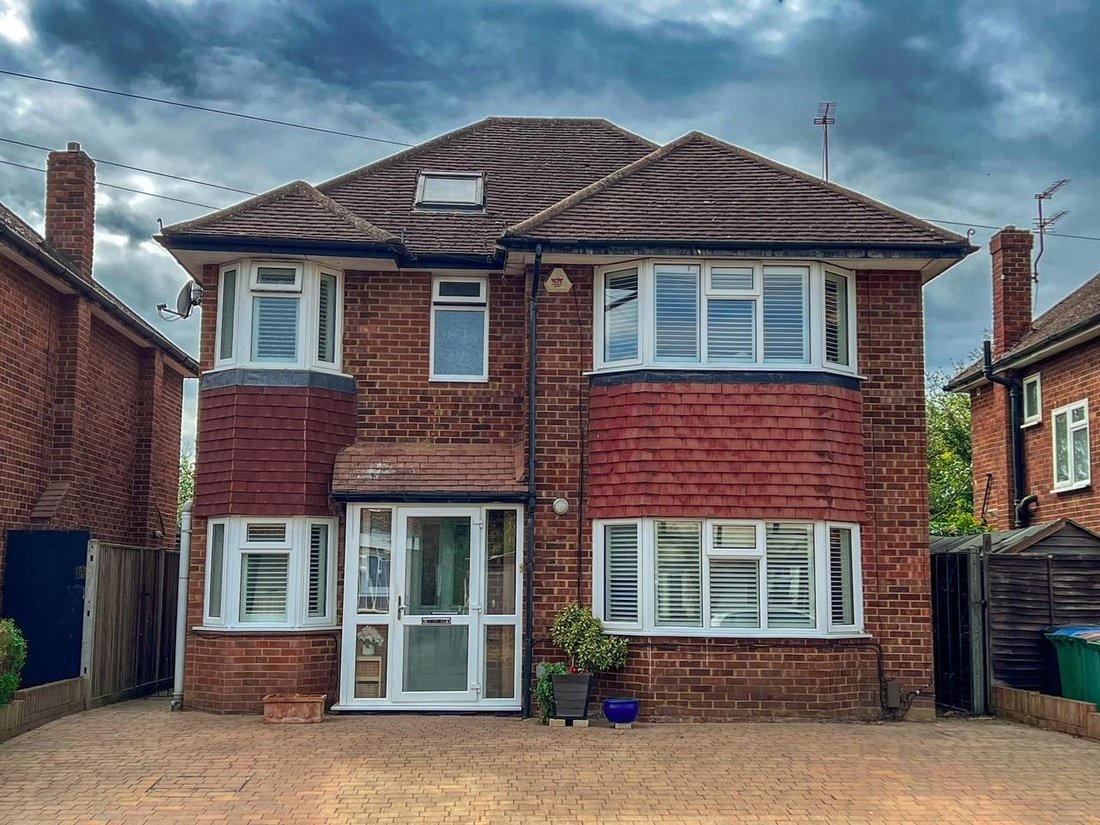 House in West Molesey, Elmbridge, England 2 - 17695992