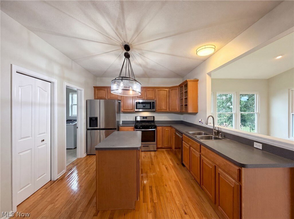 House in Olmsted Falls, Ohio, United States 2 - 18264055