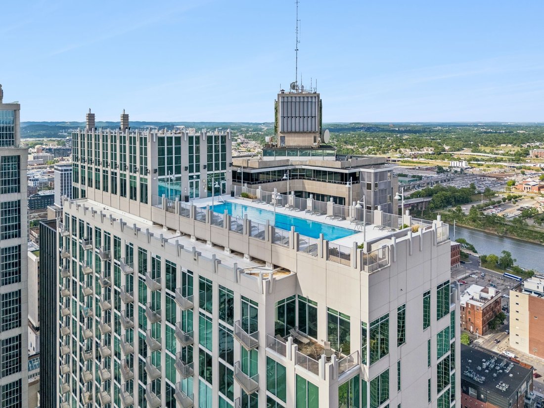 Condo in Nashville, Tennessee, United States 2 - 18264626