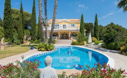 Villa in Santa Eulària des Riu, Balearische Inseln, Spanien 1
