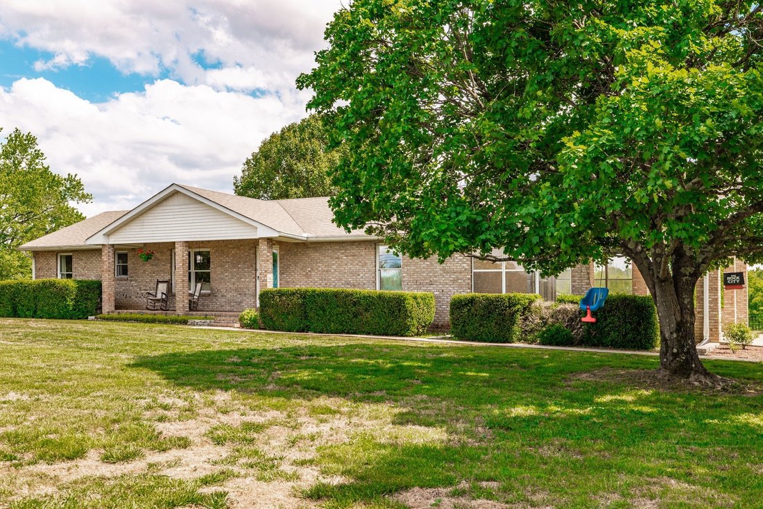House in Gallatin, Tennessee, United States 2 - 18260550