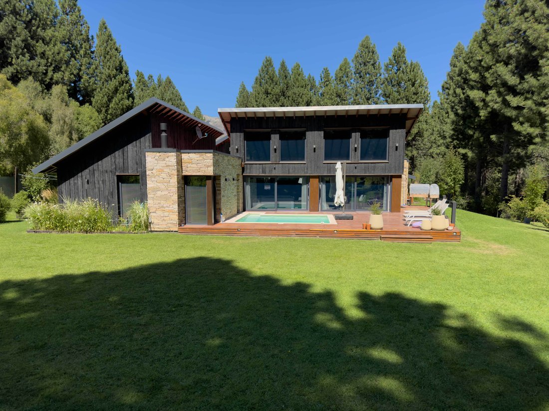 House in Cordones del Chapelco, Neuquen, Argentina 2 - 18261542