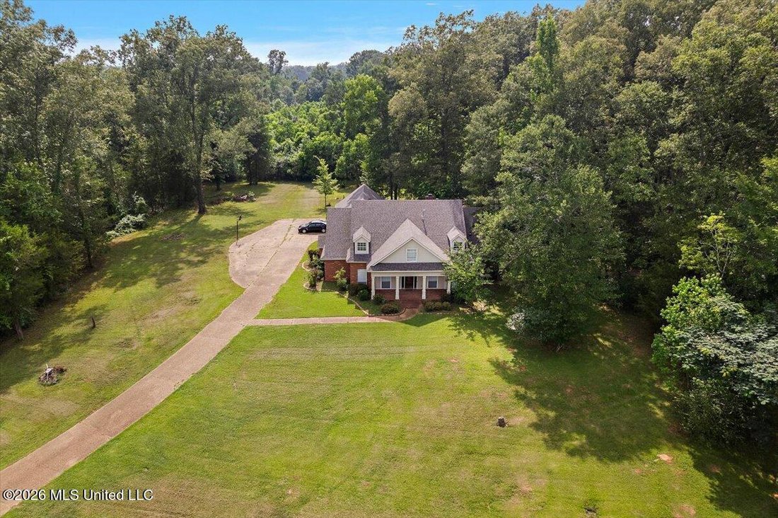 House in Raymond, Mississippi, United States 1 - 18263229