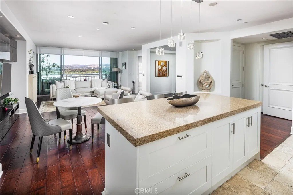 Condo in Irvine, California, United States 4 - 18264904