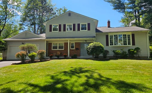House in Parsippany-Troy Hills, New Jersey, United States 1