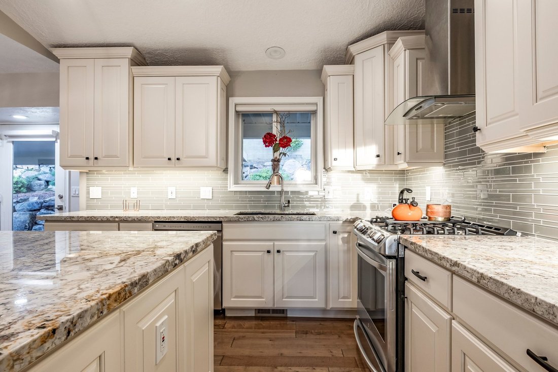 House in Farmington, Utah, United States 3 - 18261929
