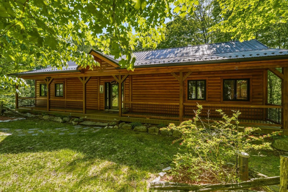 House in Shefford, Quebec, Quebec, Canada 1 - 18266202