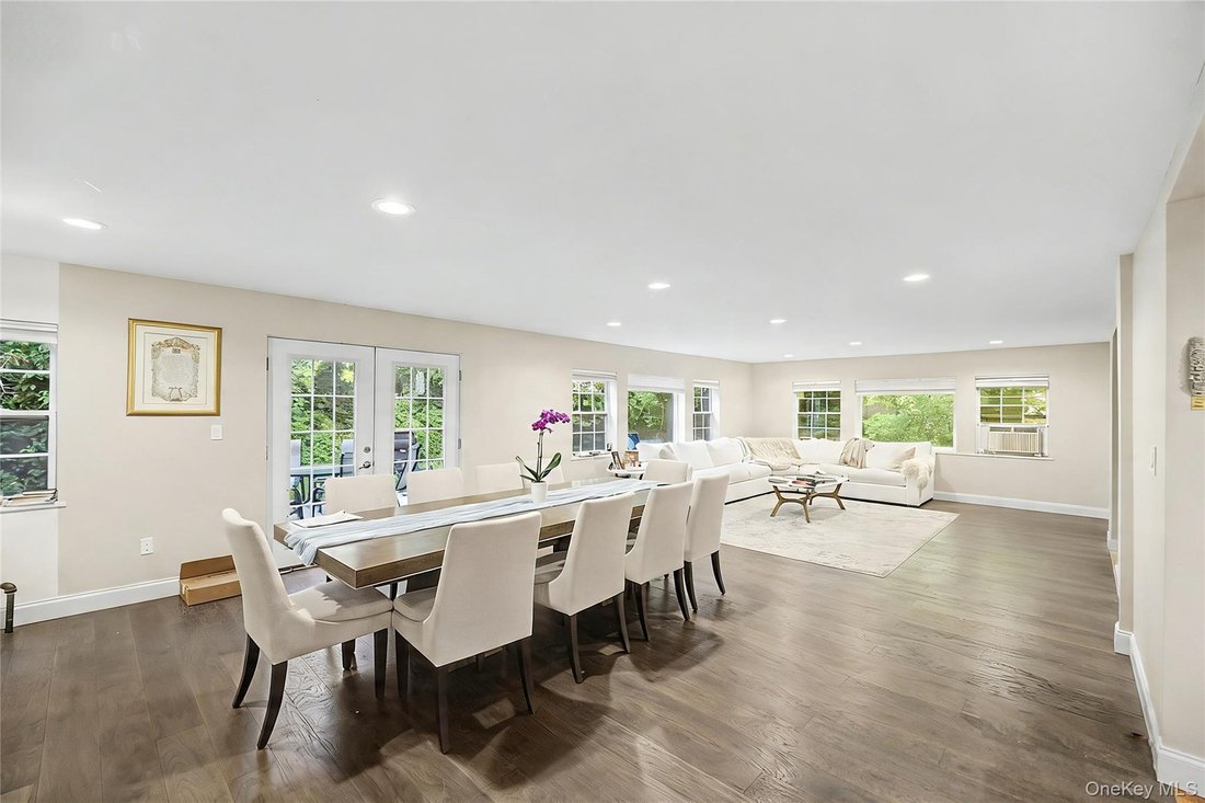 House in Great Neck, New York, United States 3 - 18260297