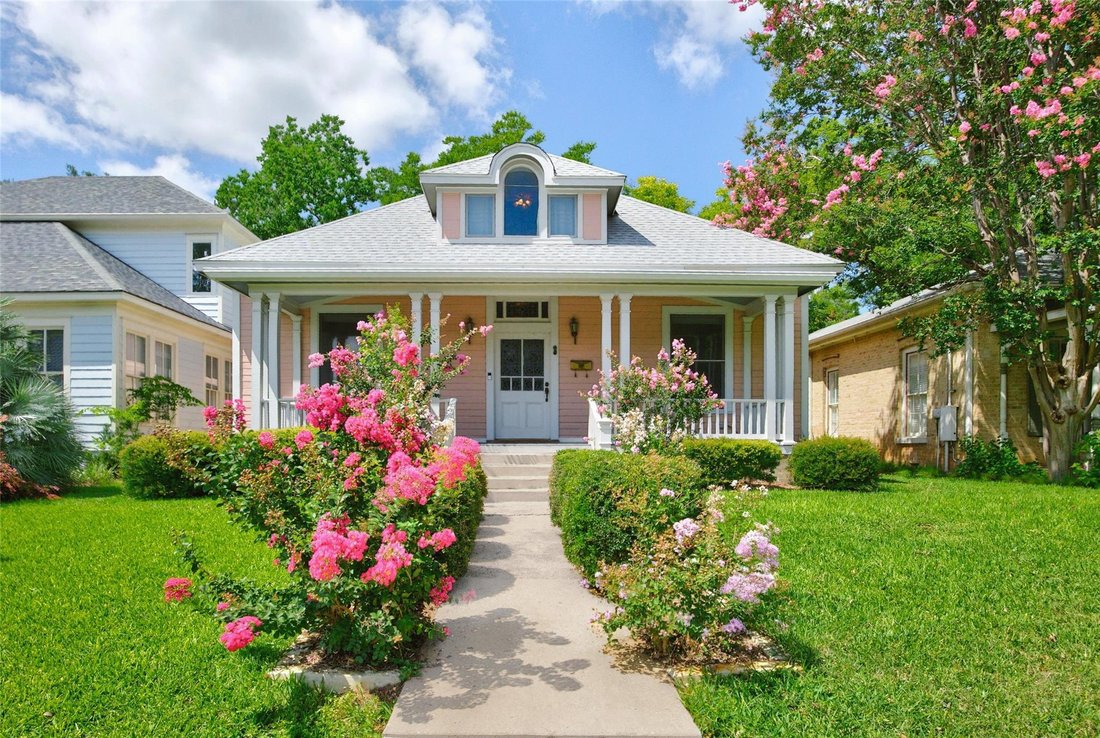 House in Austin, Texas, United States 1 - 18260813
