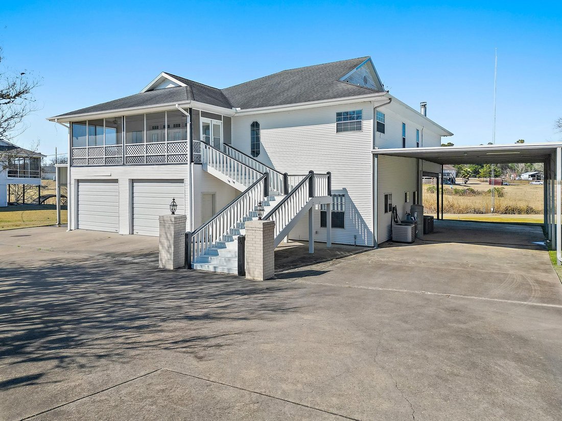 House in Baytown, Texas, United States 1 - 18265123