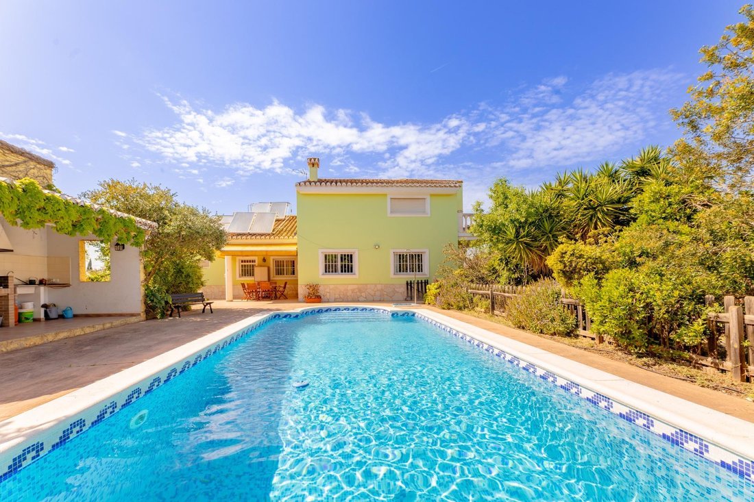 Villa in Betera, Valencian Community, Spain 1 - 18265762