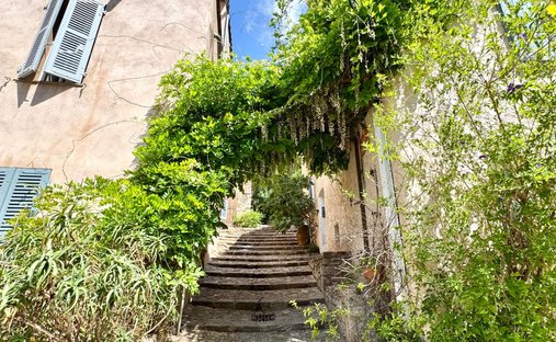 Villa à Grimaud, Provence-Alpes-Côte d'Azur, France 1