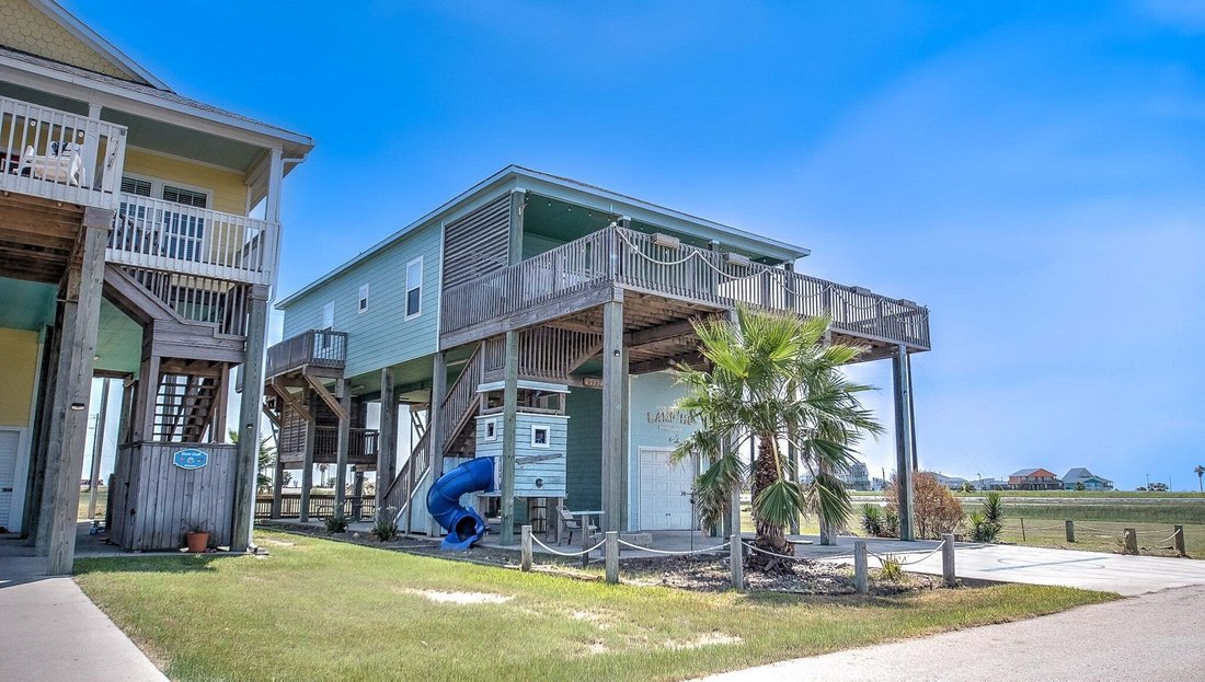 House in Freeport, Texas, United States 1 - 18261471