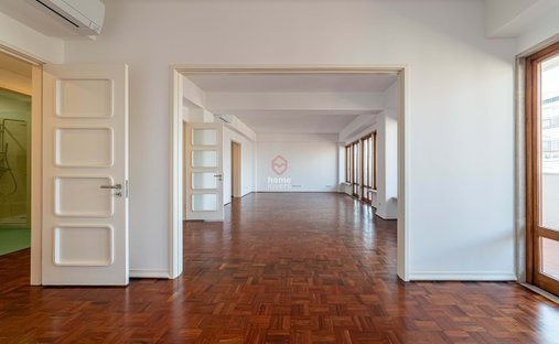 Apartment in Avenidas Novas, Lisbon, Portugal 1