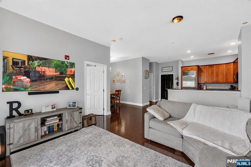 Condo in North Bergen, New Jersey, United States 4 - 18261498