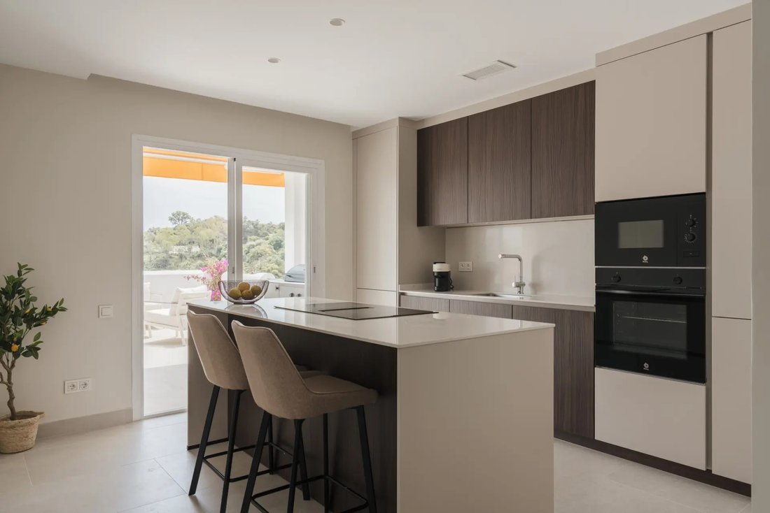 Apartment in Benahavis, Andalusia, Spain 3 - 18265760