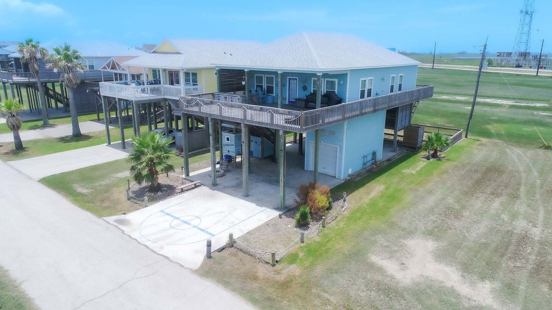 House in Freeport, Texas, United States 2 - 18261471
