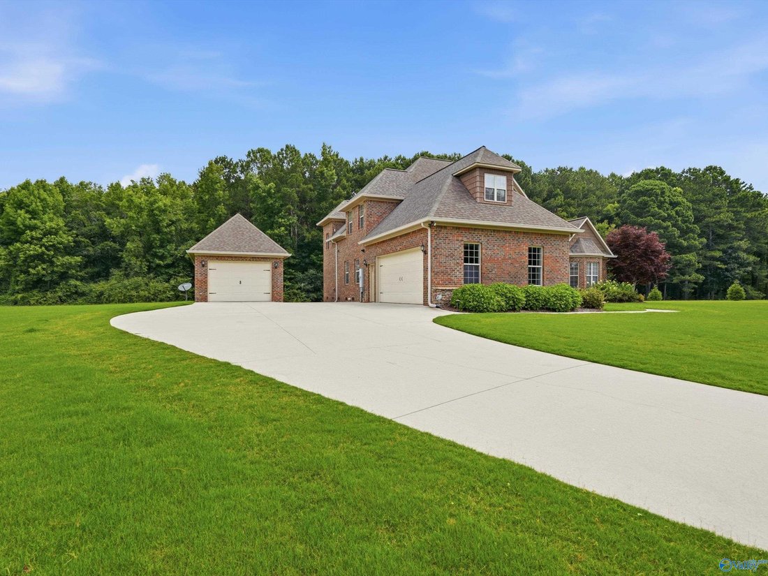 House in Guntersville, Alabama, United States 2 - 18263637