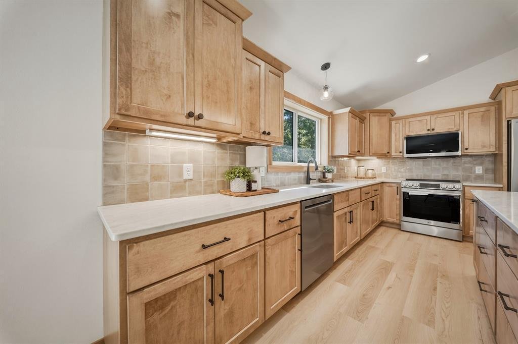 House in Eau Claire, Wisconsin, United States 5 - 17788089