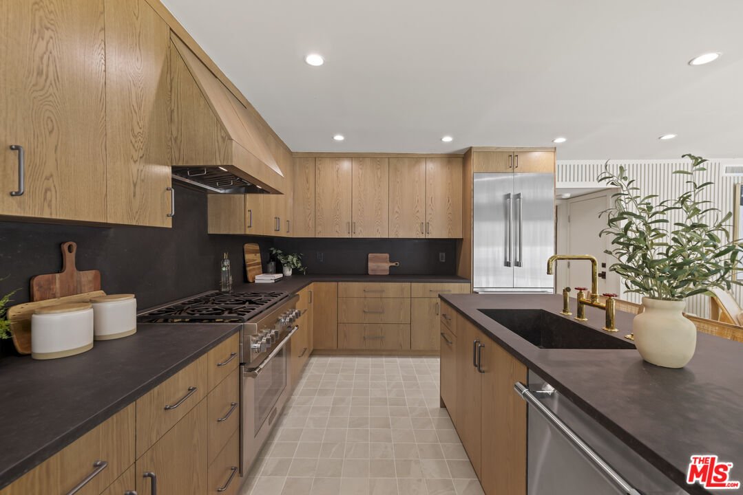 House in Los Angeles, California, United States 5 - 18261647