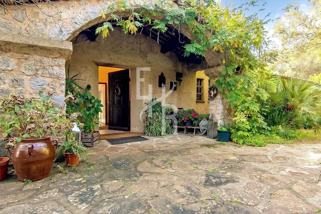 Villa in Mougins, Provence-Alpes-Côte d'Azur, France 2 - 18261956