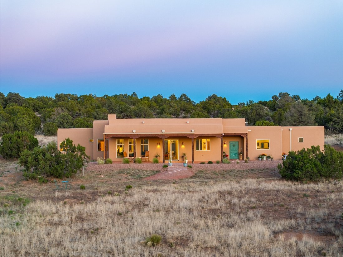 House in Santa Fe, New Mexico, United States 1 - 18260182