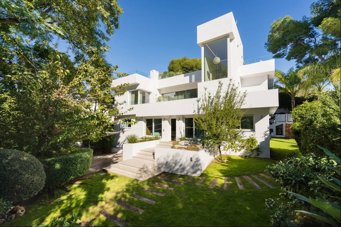 Villa à Puerto Banús, Marbella, Espagne 5 - 18265512