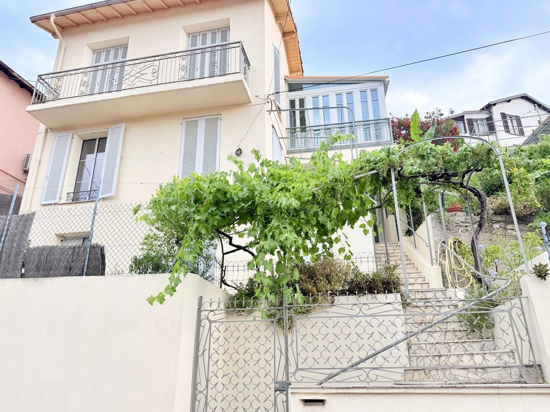 Haus in Nizza, Provence-Alpes-Côte d'Azur, Frankreich 1 - 18261722